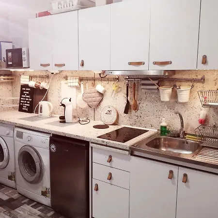 Pijama House - Bike & Bed 호스텔 *