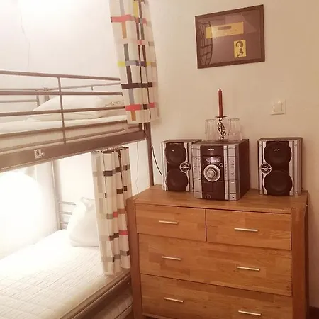 Pijama House - Bike & Bed 호스텔 *