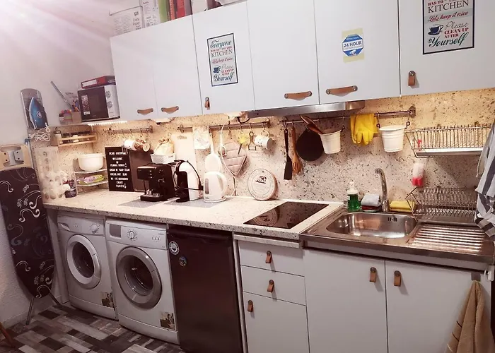 Pijama House - Bike&bed Hostel Plowdiw