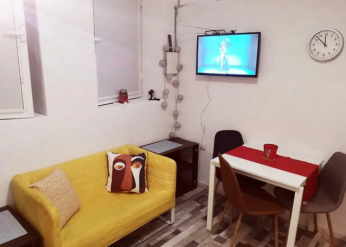 Pijama House - Bike&bed Plowdiw