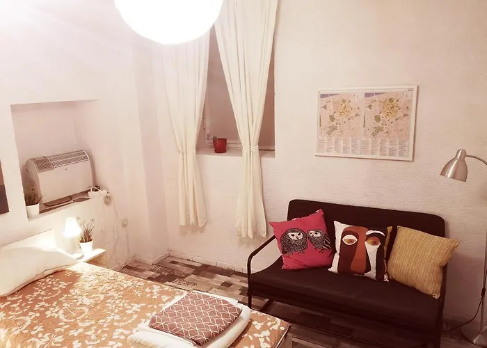 Pijama House - Bike&bed Hostel Plowdiw