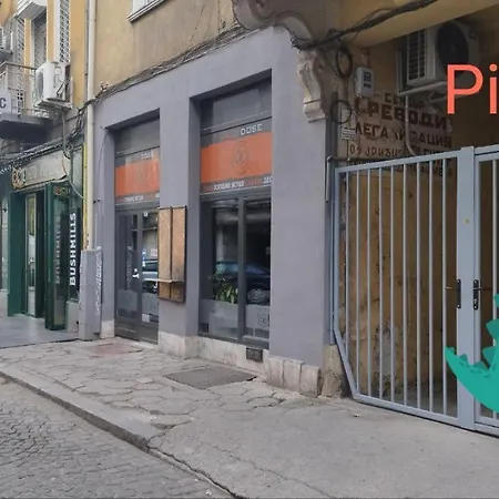 Pijama House - Bike & Bed Hostel Plovdiv