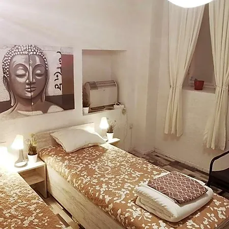 Pijama House - Bike & Bed Hostel *