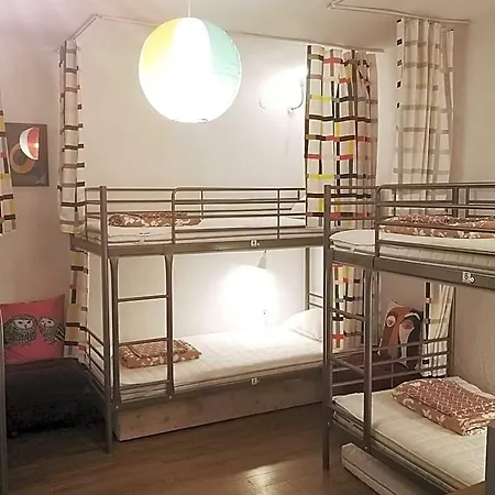 Pijama House - Bike & Bed Hostel *