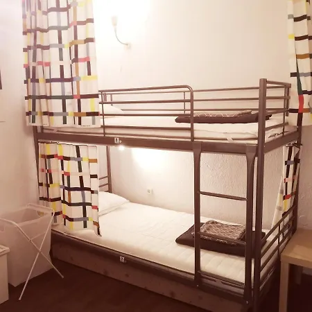 Hostel Pijama House - Bike & Bed Φιλιππούπολη