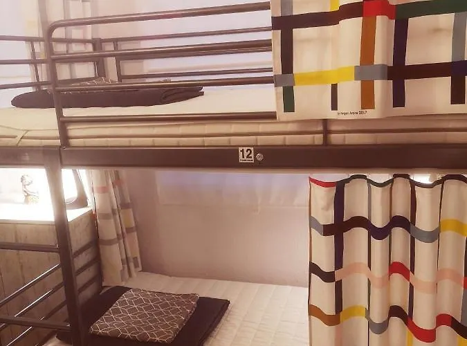 Vandrerhjem Pijama House - Bike & Bed