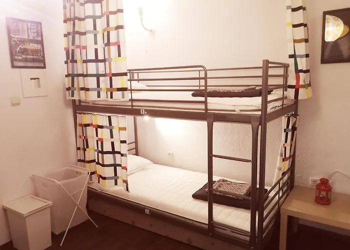 Vandrerhjem Pijama House - Bike & Bed Plovdiv